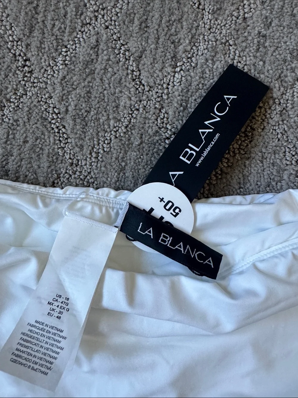 La Blanca feminine ruffle